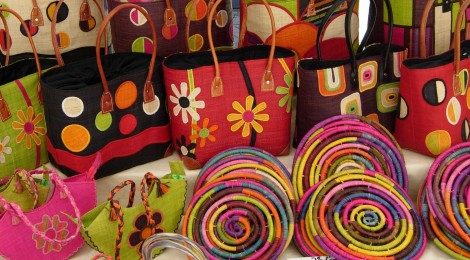 Repas et animations malgaches. 