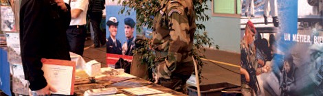 Forum des métiers en uniforme.