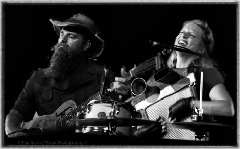 11 04 rang du fliers cabaret Hat Fitz et Cara Robinson