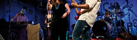 concert gratuit de Woodstock Experience