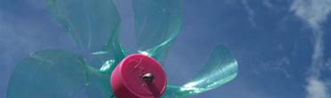 Atelier Construction de moulins à vent en objets recyclés