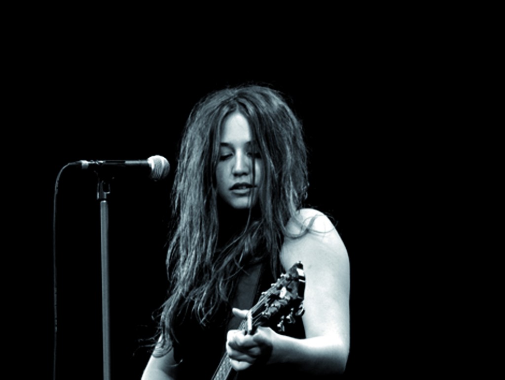 17 02 abbeville izia concert