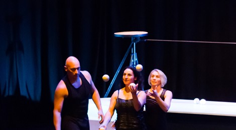 "Volaré" par la Compagnie Cirq'O Vent