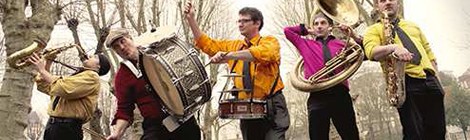 Déambulation de la Fanfare Pop Street