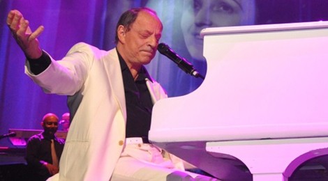 CONCERT DE CHARLES DUMONT