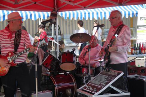 05 08 etaples marché nocturne as musette