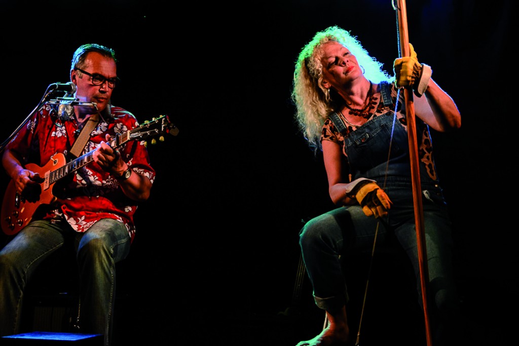 10 08 abbeville Black Cat Jo