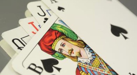 CONCOURS DE BELOTE AU PROFIT DU TÉLÉTHON