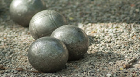 CONCOURS DE PÉTANQUE EN DOUBLETTES