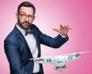 FRANÇOIS MARTINEZ DANS MENTEUR