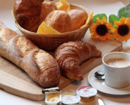 PETIT DÉJEUNER LITTÉRAIRE