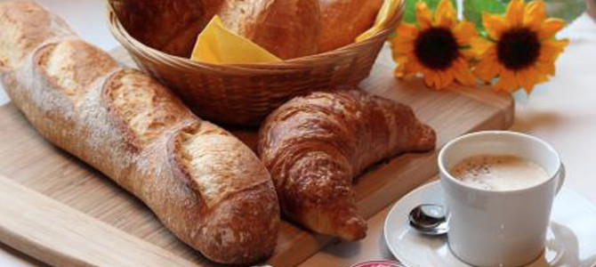 PETIT DÉJEUNER LITTÉRAIRE