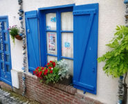 LE COURTGAIN À SAINT VALERY : RUELLES ET MAISONNETTES