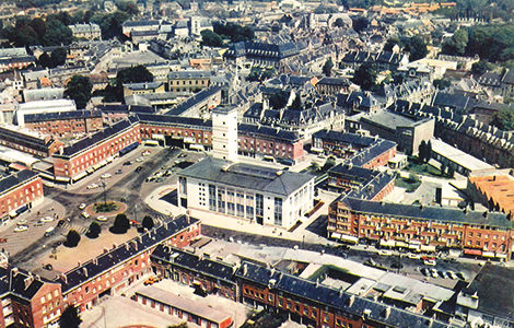 LE QUARTIER DE LA PLACE DU PONT DES PRÈS