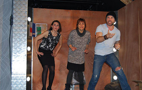 WEEK-END EN ASCENSEUR