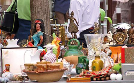 BROCANTE DES JEUNES PINS