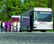 Opérabus. Du 2 au 6 octobre 2017
Tournée Les Aventures de Télémaque
Rencontres Culturelles en Pévèle Carembault
Distribution & programme
Capucine MEENS		soprano
Cécil GALLOIS			contre-ténor
François GRENIER		clavecin
Programme 			Les Aventures de Télémaque
Simon DUSART 		mise en scène		
Templeuve-en-Pévèle.