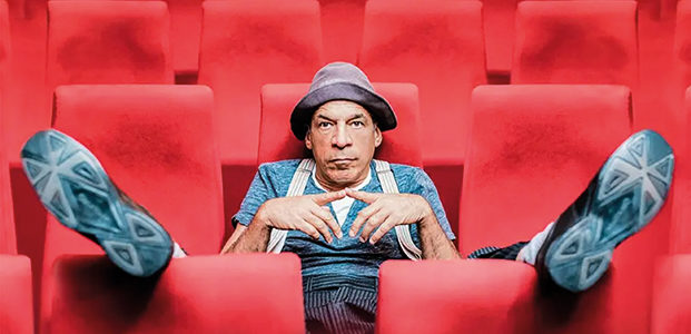 « VESTIAIRE NON-SURVEILLÉ » DE PETER SHUB