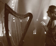 « CHRYSALIDE » PAR AURELIE BARBE, HARPE ELECTRIQUE