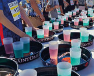 COURSE DES SERVEUSES ET DES GARÇONS DE CAFÉ