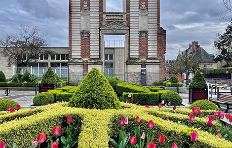 LECTURES ARCHITECTURALES