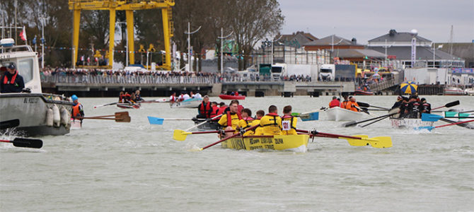 JOUTE À CANOTES - COURSE À LA GODILLE