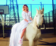 PHILIPPINE DELAIRE « FIFILLE À PAPA »