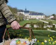 CHASSE AUX ŒUFS DANS LES JARDINS