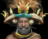 « GARDIENS DE LA FORÊT, PAPOUASIE-NOUVELLE GUINÉE, LE TEMPS DES SOLUTIONS»