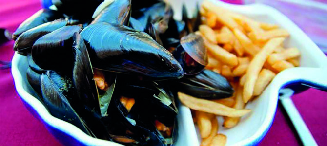 MOULES FRITES