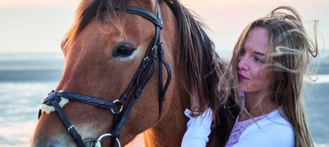 CHEVAUCHÉE SOPHRONIQUE EN TERRE HENSON